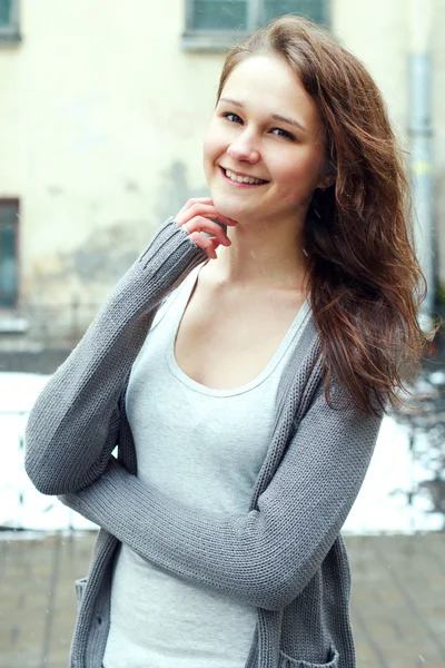 Young happy girl on the street — Stock Photo, Image