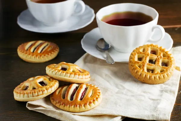 Tazas de té y galletas —  Fotos de Stock