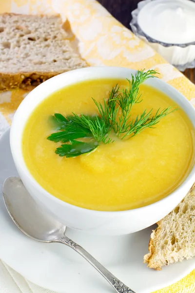 カボチャのクリーム スープ — ストック写真