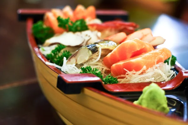 Sushi en el plato — Foto de Stock