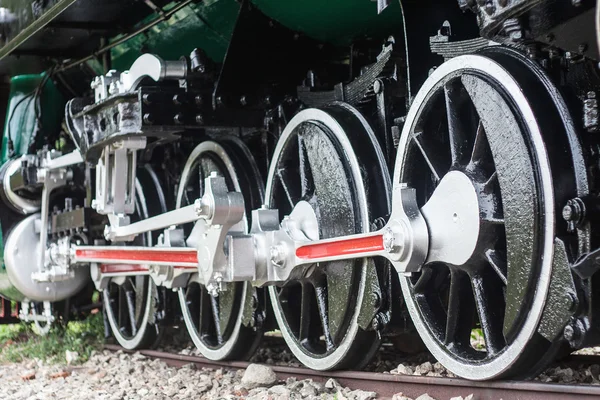 Dettaglio delle ruote su un treno a vapore — Foto Stock