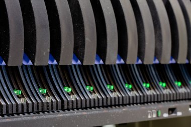 depolama alanı ağ sabit disk kitaplığı