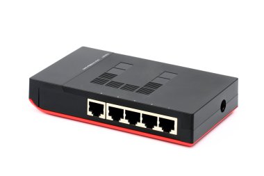 Beyaz arka plan üzerinde izole ethernet anahtarı