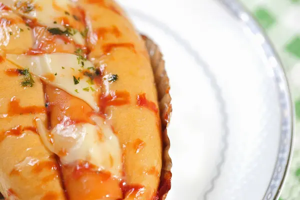 Pan relleno de salchicha — Foto de Stock