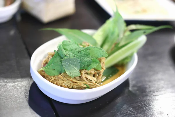 Sopa de espargos em um restaurante — Fotografia de Stock