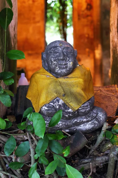 Obrazu Buddy w starej świątyni — Zdjęcie stockowe