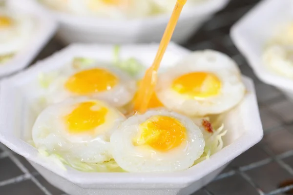 Ορτύκια τηγανιτά αυγά προς πώληση — Φωτογραφία Αρχείου