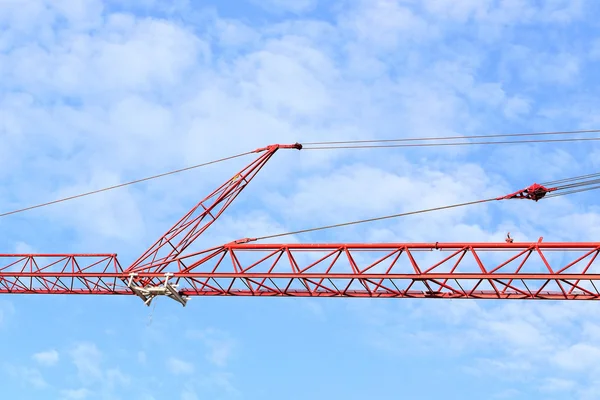 Red cranes in the sky — Stock Photo, Image
