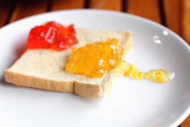 ekmek ve reçel ahşap tablo