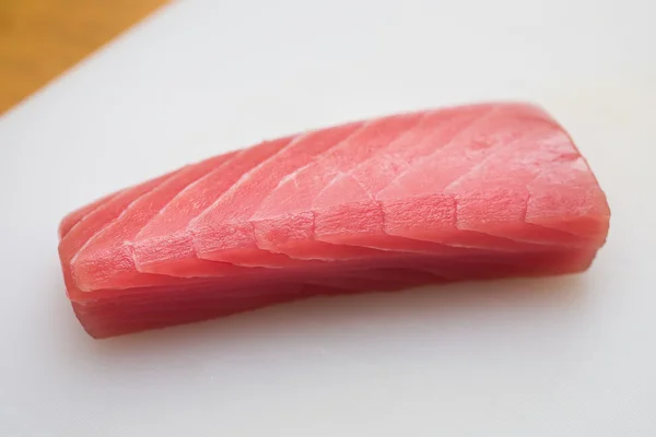 Свежая рыба в суши — стоковое фото