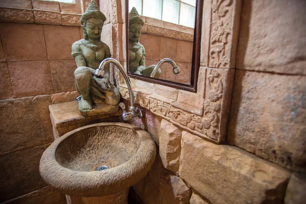 Sink water is the stone in the bathroom — Stock Photo, Image