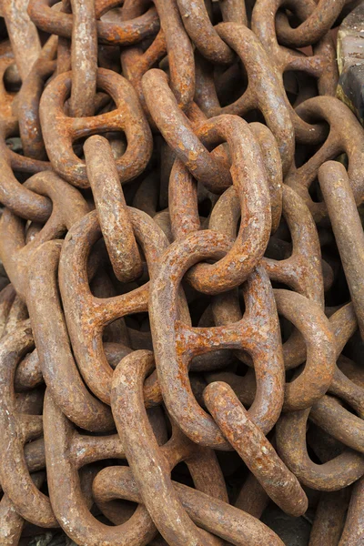 Stack of rust ship chain close up — Stock Photo, Image