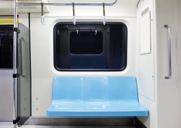 Metro tren vacío asiento 3 — Foto de Stock