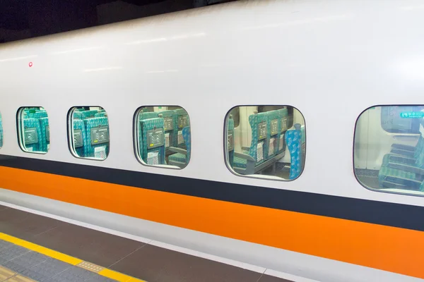 Taiwan high speed rail train auto Buitenaanzicht — Stockfoto