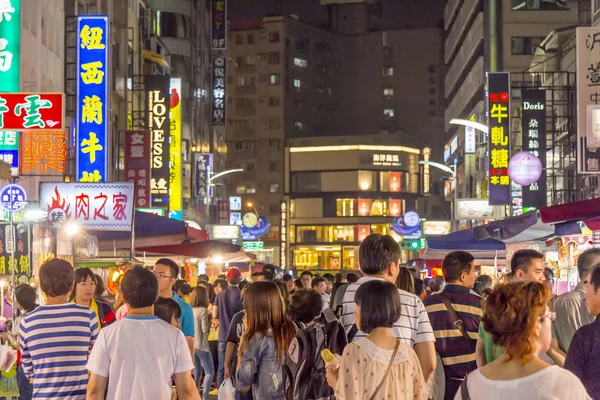 Liuhe Night Market,Kaohsiung,Taiwan, May, 4th, 2013 : Liuhe Nigh — Stock Photo, Image