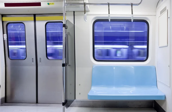 Metro vlak prázdné sedadlo — Stock fotografie