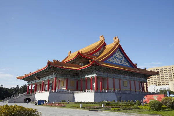 Taipei, Taiwan, 12 de fevereiro de 2012: National Concert Hall com — Fotografia de Stock