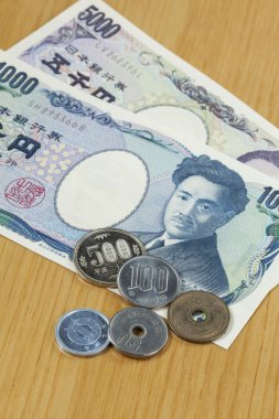 Japon para ödülü bin beş bin dallors para ödülü bir