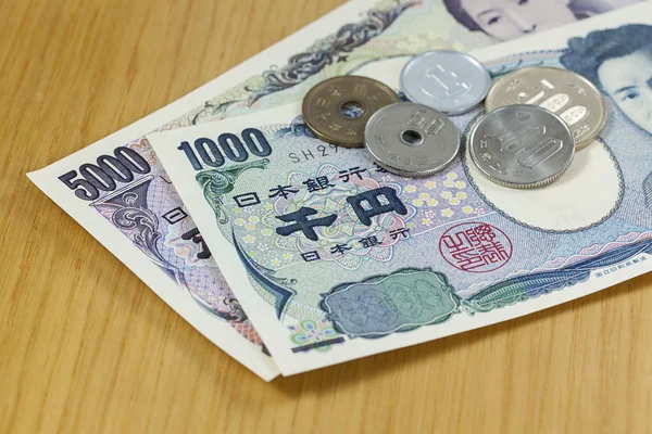Japanese cashes one thousand and five thousand dallors cashes a — Stock Photo, Image