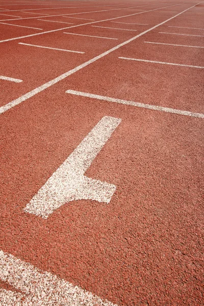 Pista de carreras en números rojos marchitarse —  Fotos de Stock