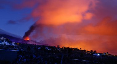Cumbre Vieja Volkanı 'nın patlaması. La Palma.