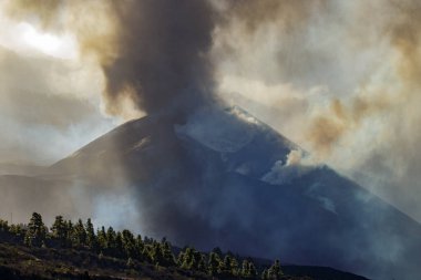 Cumbre Vieja Volkanı 'nın patlaması. La Palma.