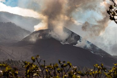 Cumbre Vieja Volkanı 'nın patlaması. La Palma.