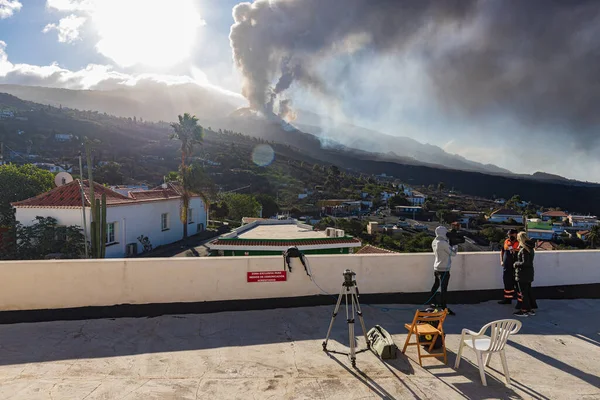 La Palma, Kanarya Adaları - 11 Kasım 2021. Cumbre Vieja Volkanı 'nın patlaması. La Palma.