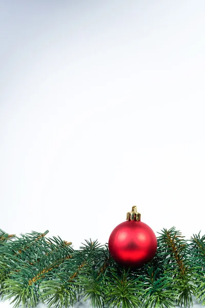 Sorridente bauble di Natale . — Foto Stock