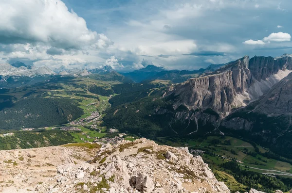 The Sella Group with Corvara, a plateau shaped massif in the Dolomites, Italy. — Stock Photo, Image