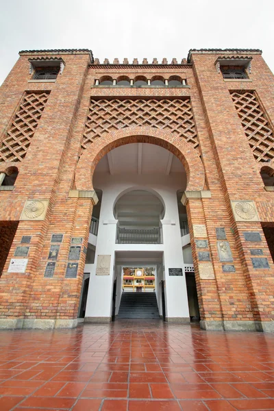 Entrance of bull fighting arena with reflections — Stock Photo, Image