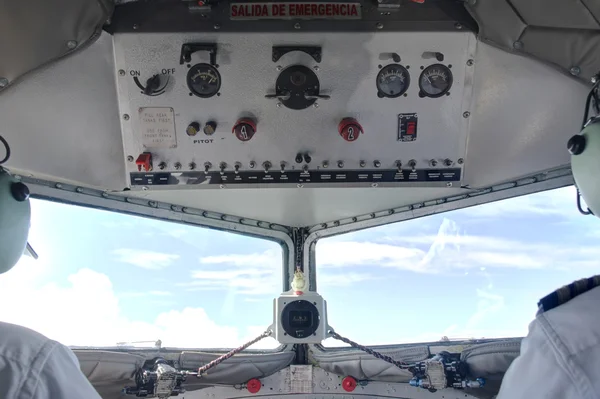 DC3 kokpit uçak içi üst Telifsiz Stok Fotoğraflar
