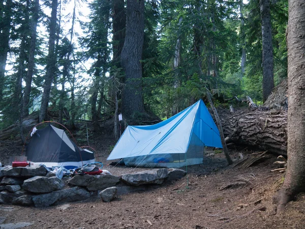 Camping remoto — Foto de Stock