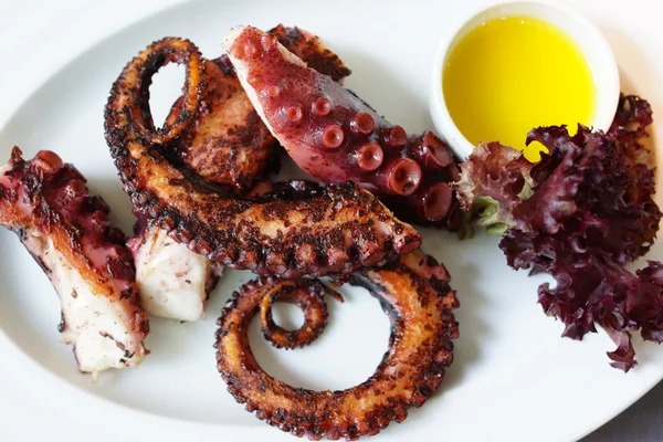 Sea food: grilled octopus — Stock Photo, Image