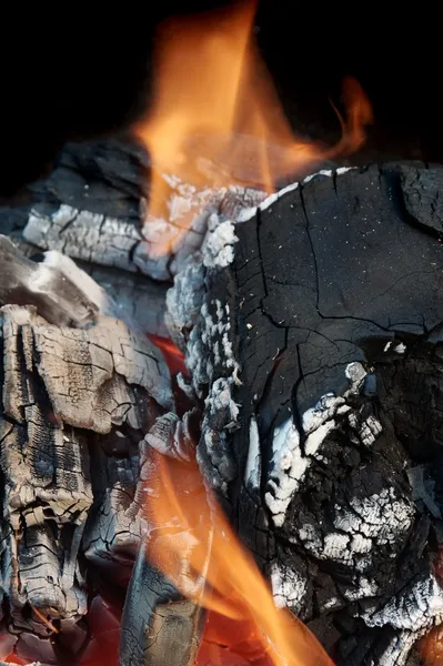 Glowing charcoal — Stock Photo, Image