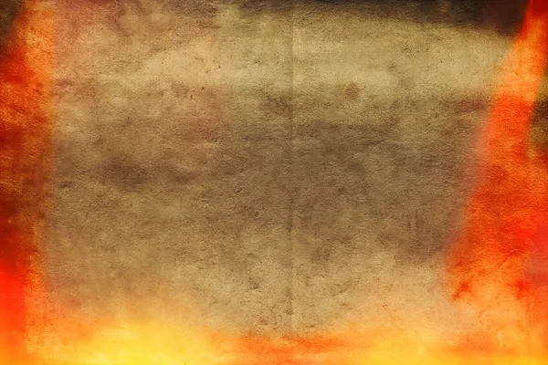 Brennen vor antiken Seiten — Stockfoto