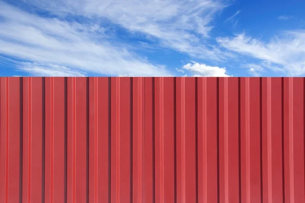 Metal sheet wall on cloudy sky day, XXXL Backgrond — Stock Photo, Image