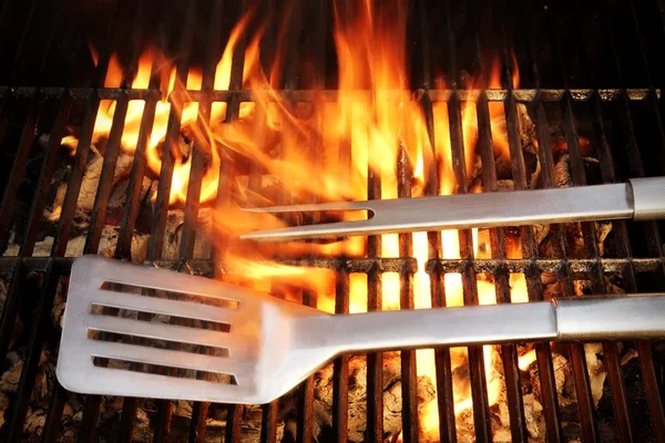 Churrasco ferramenta fogo chamas grill espátula garfo, XXXL — Fotografia de Stock
