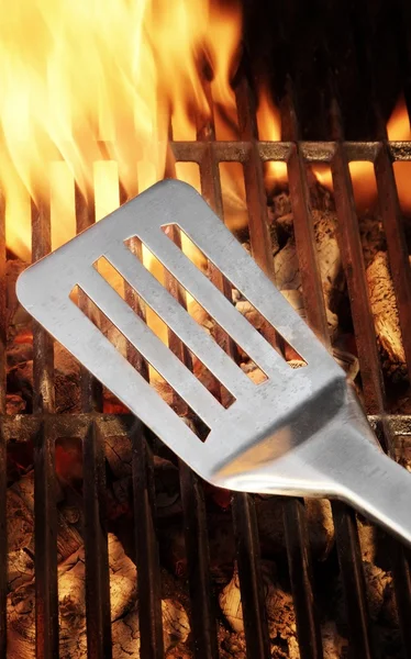 BBQ Tool Fire Flames Grill Spatula, XXXL — Stock Photo, Image