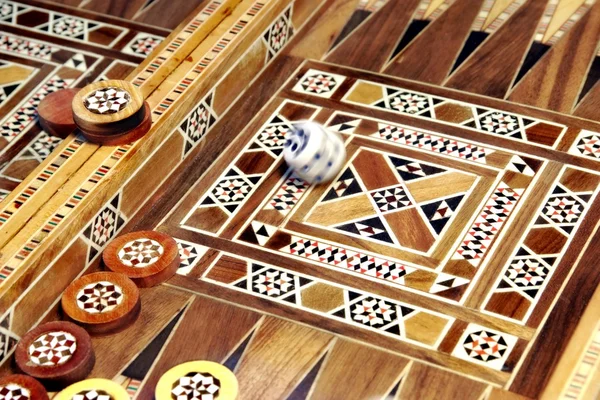 Roll dice i backgammon plansza, xxxl — Zdjęcie stockowe