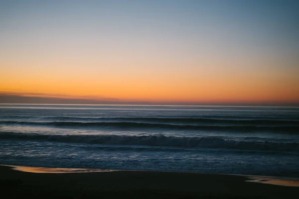 Small Waves Approaching Shore Ilbarritz Beach Winter Sunset — Foto de Stock