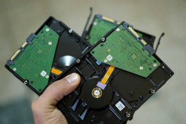 İnek adam hdd bellek depolama aygıtları tutun, teknoloji bilgisayar bileşenleri kıtlığı