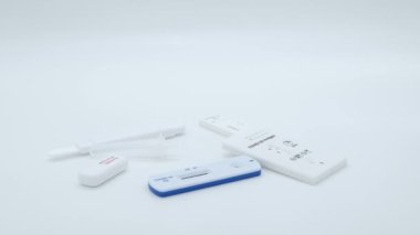 Sars-cov-2 enfeksiyonu için kullanılan antijenik covid19 testi, salgın hastalık taraması