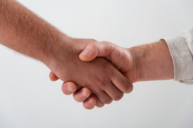 Erkekler el sıkışma