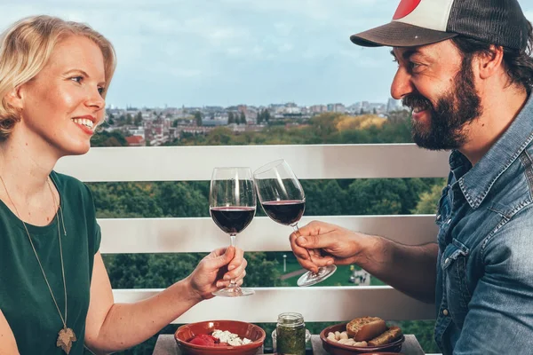 Makan Malam Untuk Dua Orang Teras Pribadi Atas Amsterdam Anggur — Stok Foto