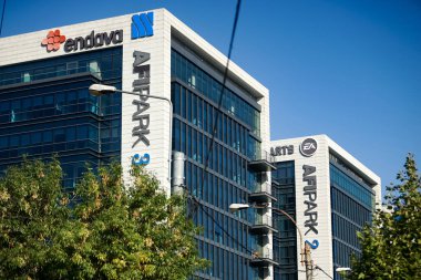 Bükreş, Romanya - 27 Eylül 2021: AFI Park 3 ve AFI Park 2 ofis binaları, Bükreş.