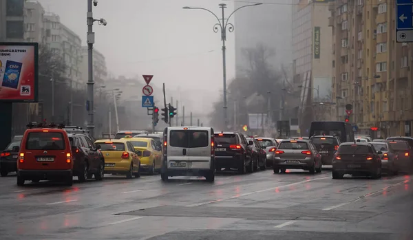 Бухарест Румыния Декабря 2021 Года Автомобили Пробках Час Пик Бульваре — стоковое фото