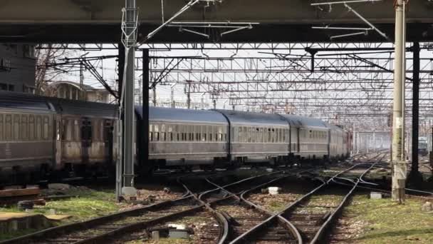 Bucareste Romênia Março 2022 Trem Para Viena Com Refugiados Ucranianos — Vídeo de Stock