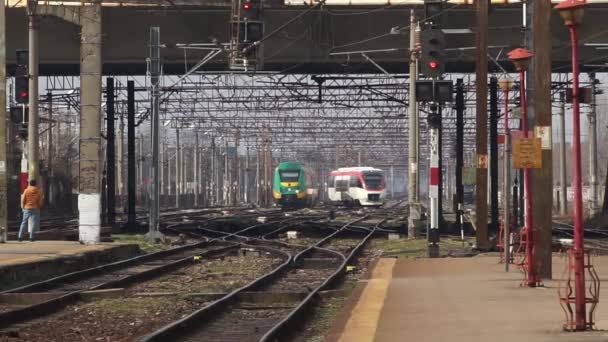 Bucharest Romania March 2022 Passenger Train Arrives Northern Railway Station — Stock Video