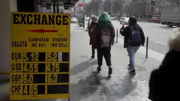 Bukarest Rumänien Mars 2022 Växelkursen För Leu Euro Som Når — Stockvideo